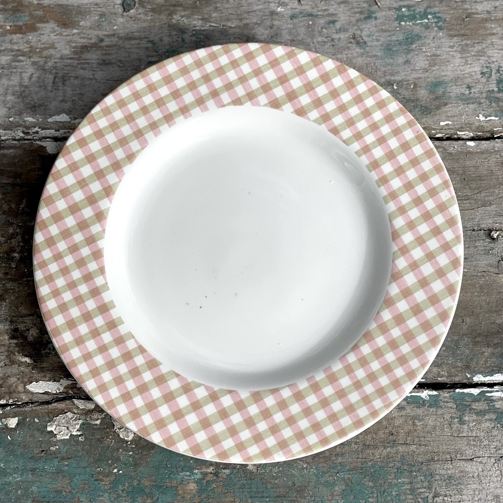 Nautica White Pink Green Plaid Salad Plates Pink Sands